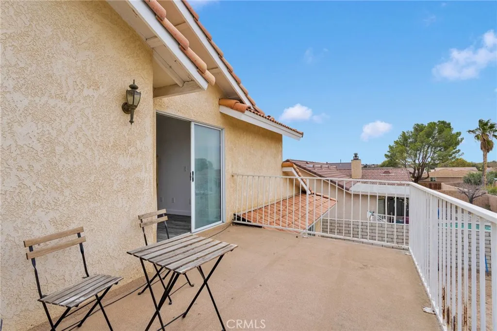 Additional image 99 of 18660 Del Resto Dr, Victorville, CA 92395