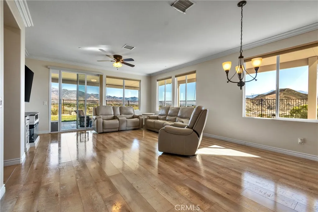 Additional image 9 of 428 Saddlerock, Beaumont, CA 92223