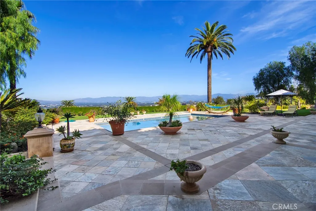 Additional image 129 of 18933 La Montana Place, Tarzana, CA 91356