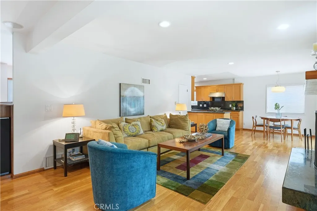 Additional image 10 of 267 Nieto Avenue, Long Beach, CA 90803