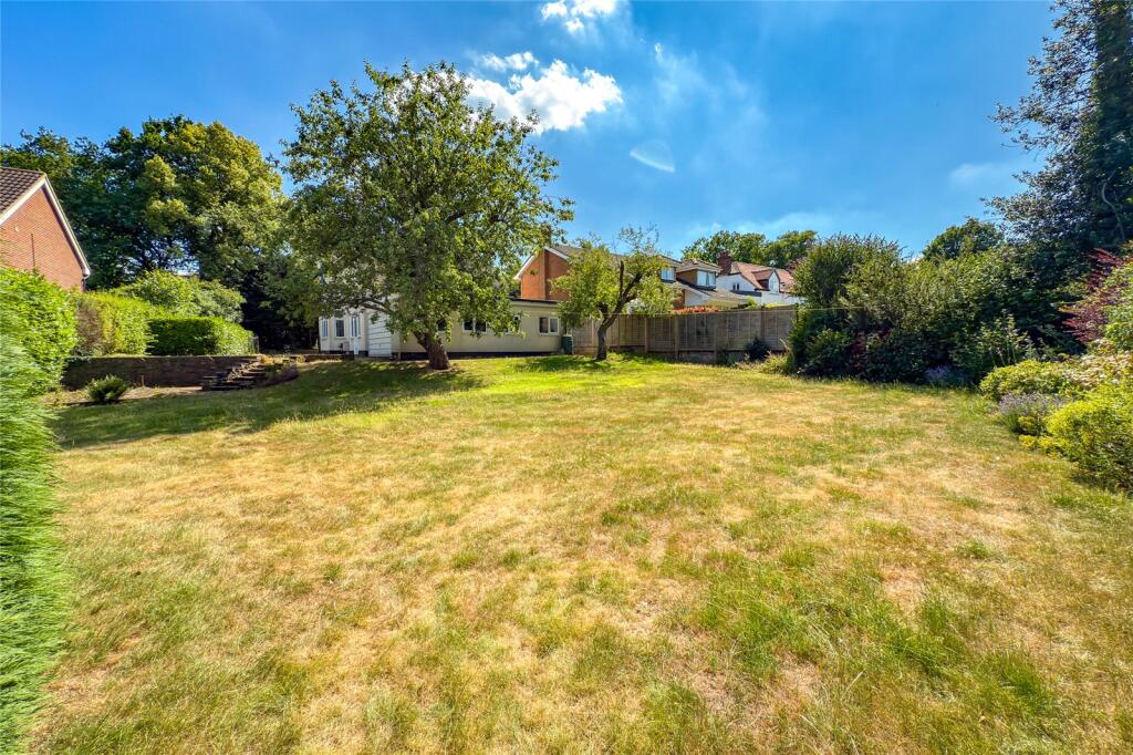 Additional image 2 of Roundwood Lane, Harpenden, Hertfordshire, AL5