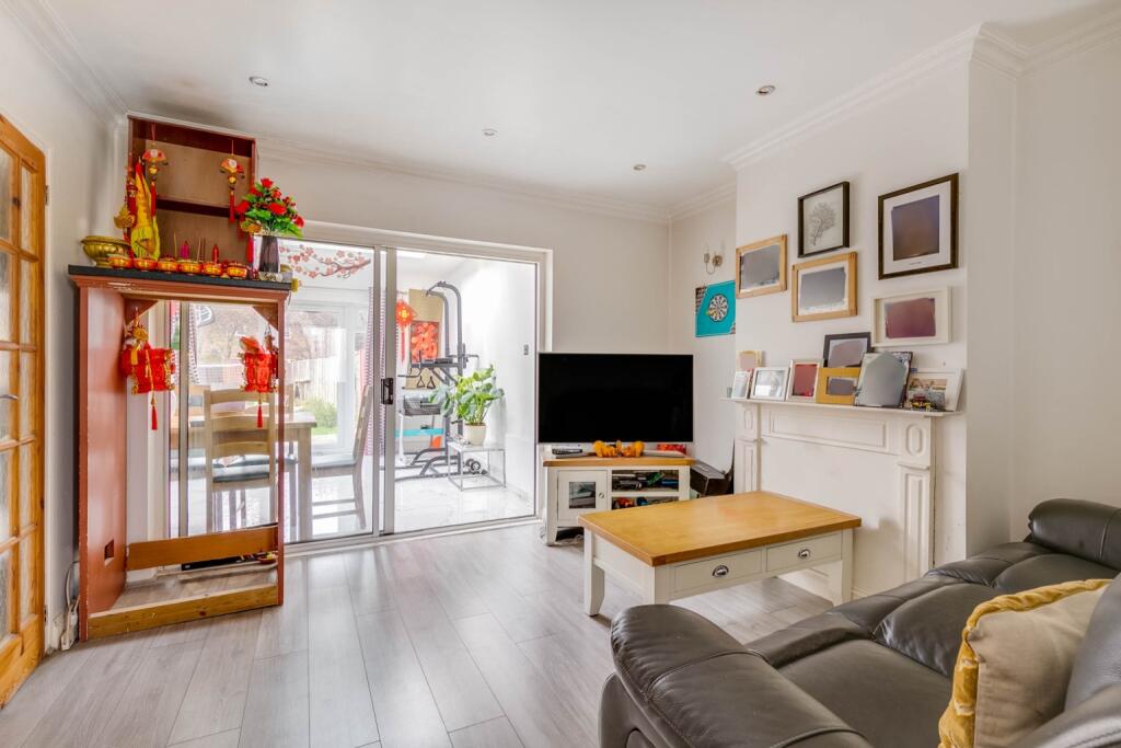 Additional image 10 of Heronswood Road, Welwyn Garden City, Hertfordshire, AL7 3JQ