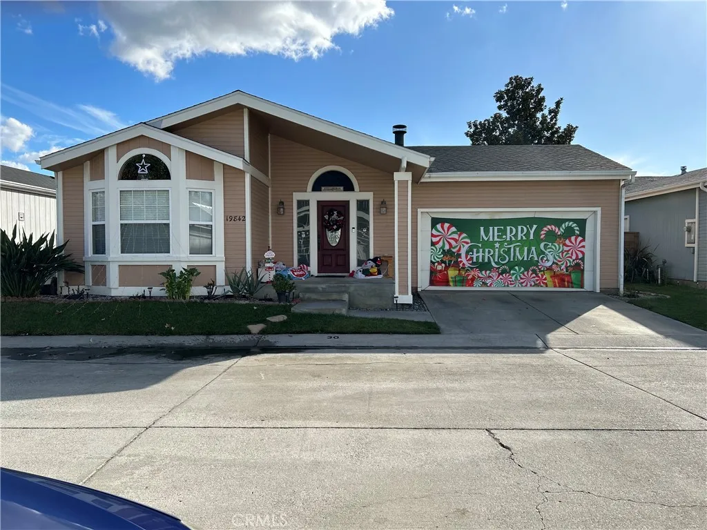 Additional image 4 of 19842 Emerald Creek Drive, Canyon Country, CA 91351