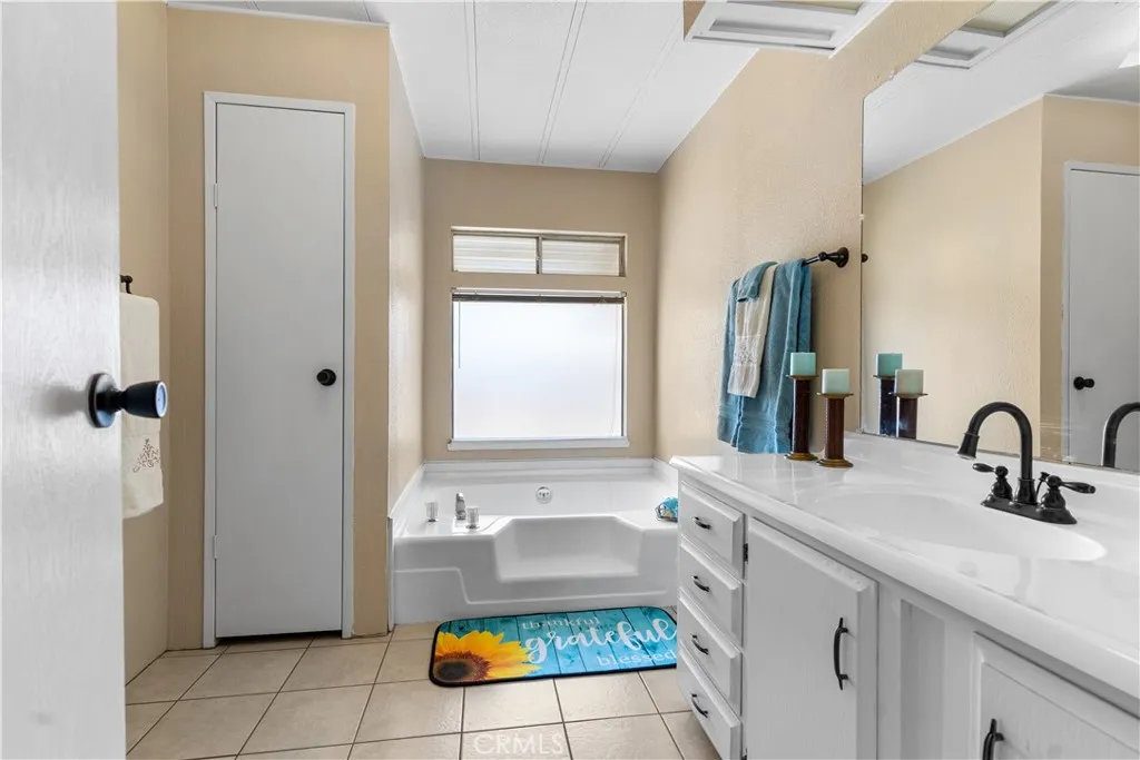 Additional image 103 of 13393 Mariposa Rd #99, Victorville, CA 92395