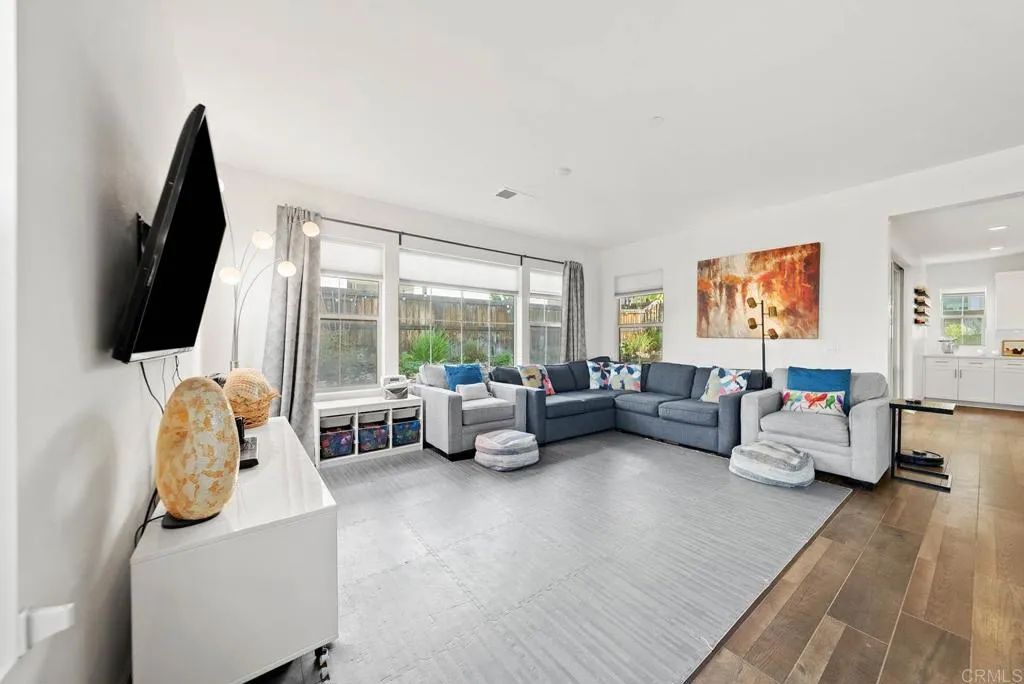 Additional image 13 of 1061 Calle Pilares, Chula Vista, CA 91913