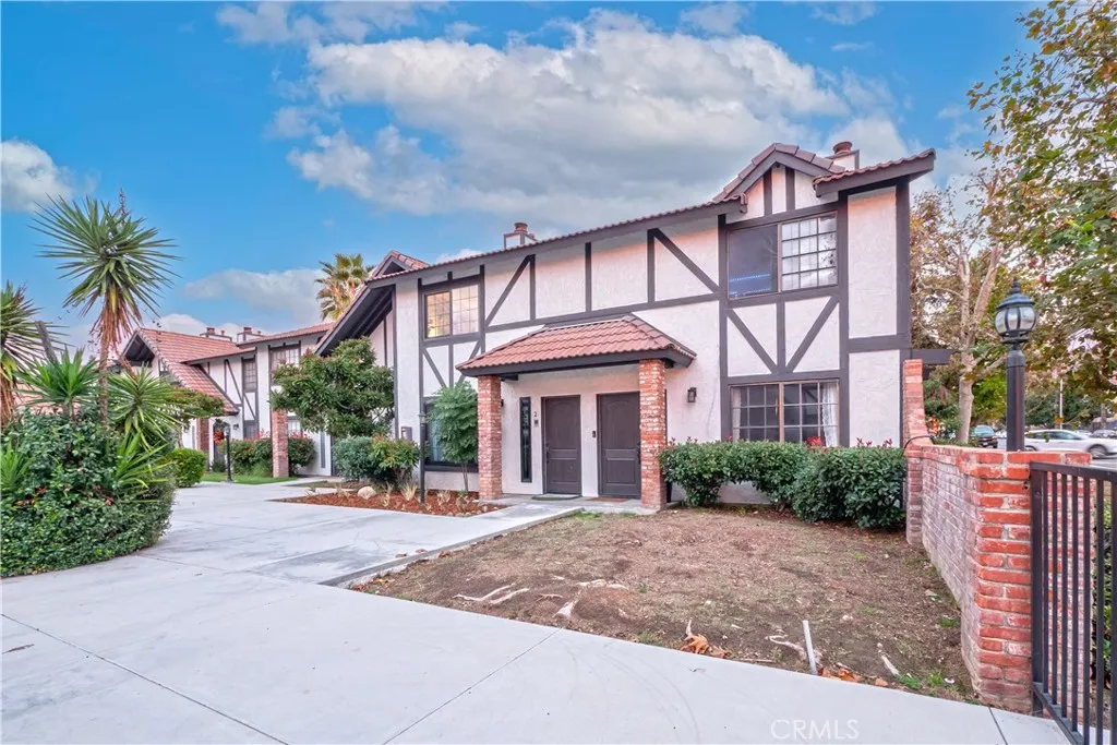 Additional image 42 of 1013 W Linden Street Unit 2, Riverside, CA 92507