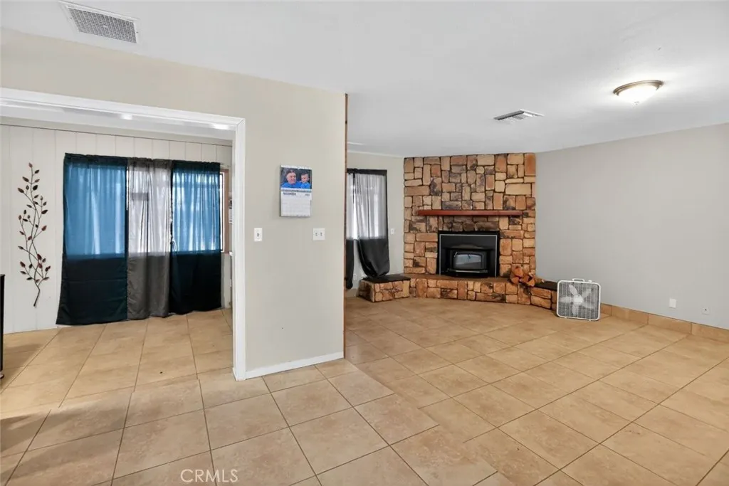 Additional image 9 of 21101 Hacienda Boulevard, California City, CA 93505