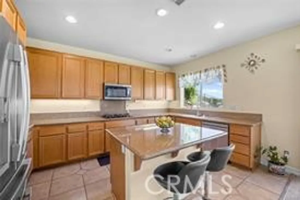 Additional image 13 of 31920 Cedarhill Ln, Lake Elsinore, CA 92532