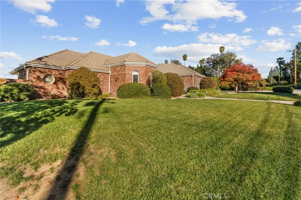 Additional image 101 of 1911 Country Club Drive, Redlands, CA 92373