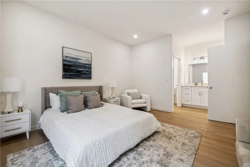 Additional image 44 of 11722 Avon, Los Angeles, CA 90066