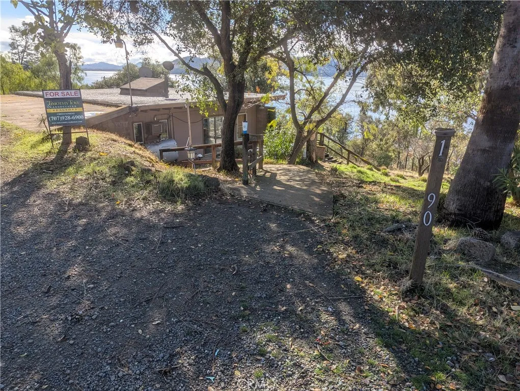 Additional image 23 of 12390 Terrace Dr, Clearlake, CA 95424