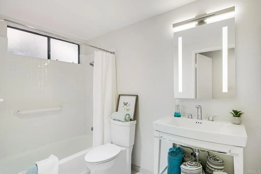 Additional image 41 of 8370 Via Sonoma Unit F, La Jolla, CA 92037