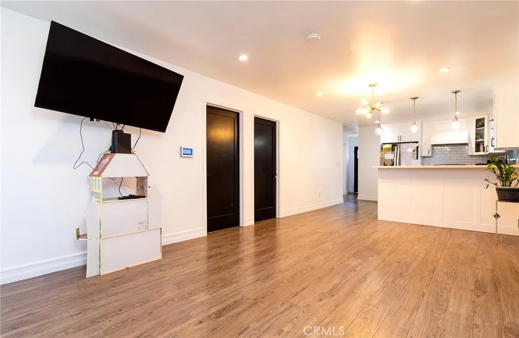 Additional image 6 of 9608 Beach, Los Angeles, CA 90002