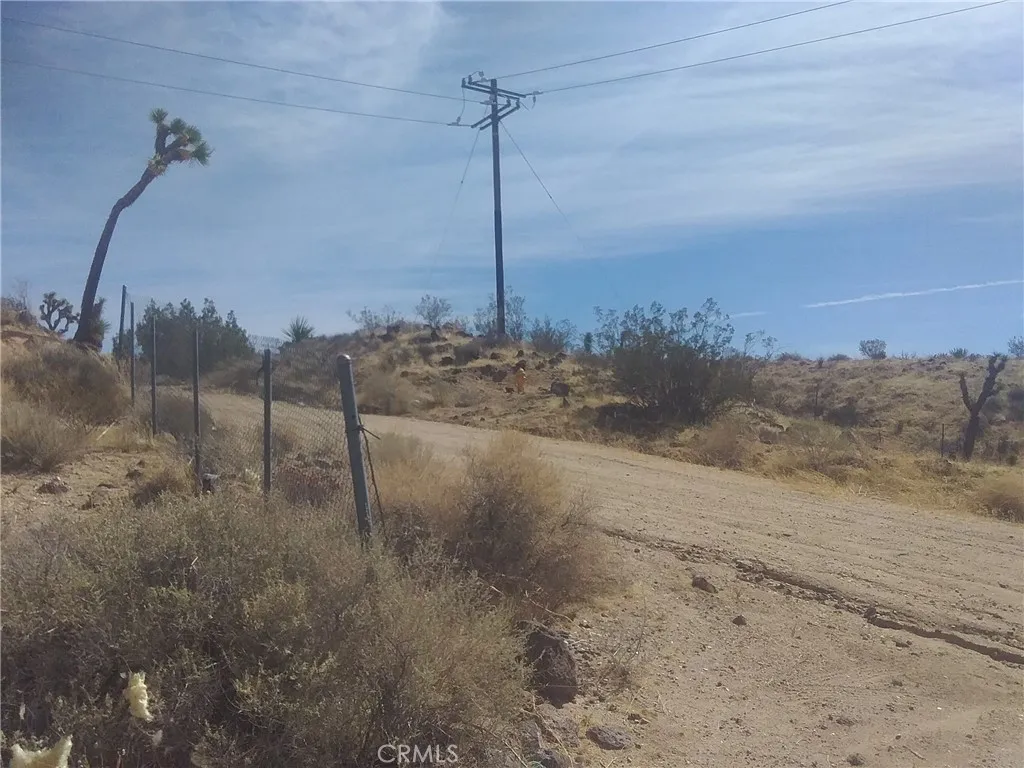 Additional image 10 of 4409 Old Woman Springs Rd, Yucca Valley, CA 92284