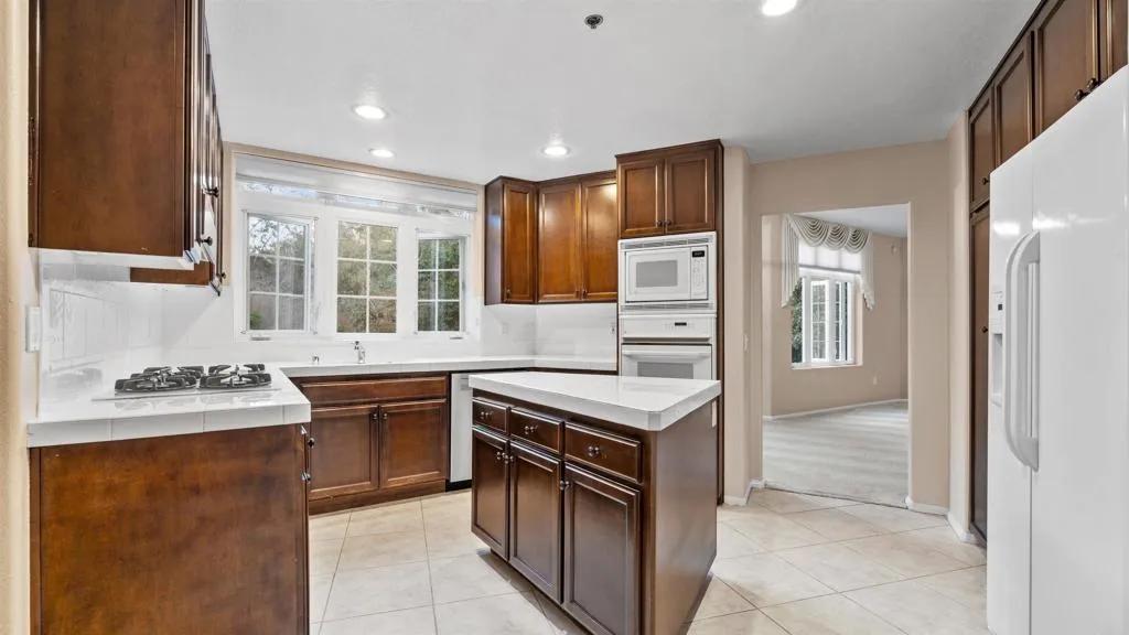 Additional image 61 of 2894 Torrey Pines Rd, La Jolla, CA 92037