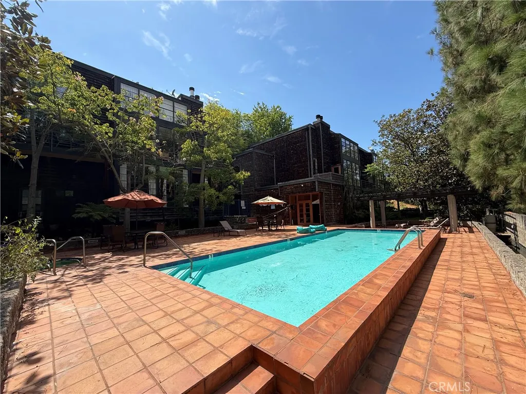 Additional image 49 of 3884 Fredonia Drive Unit F, Los Angeles, CA 90068