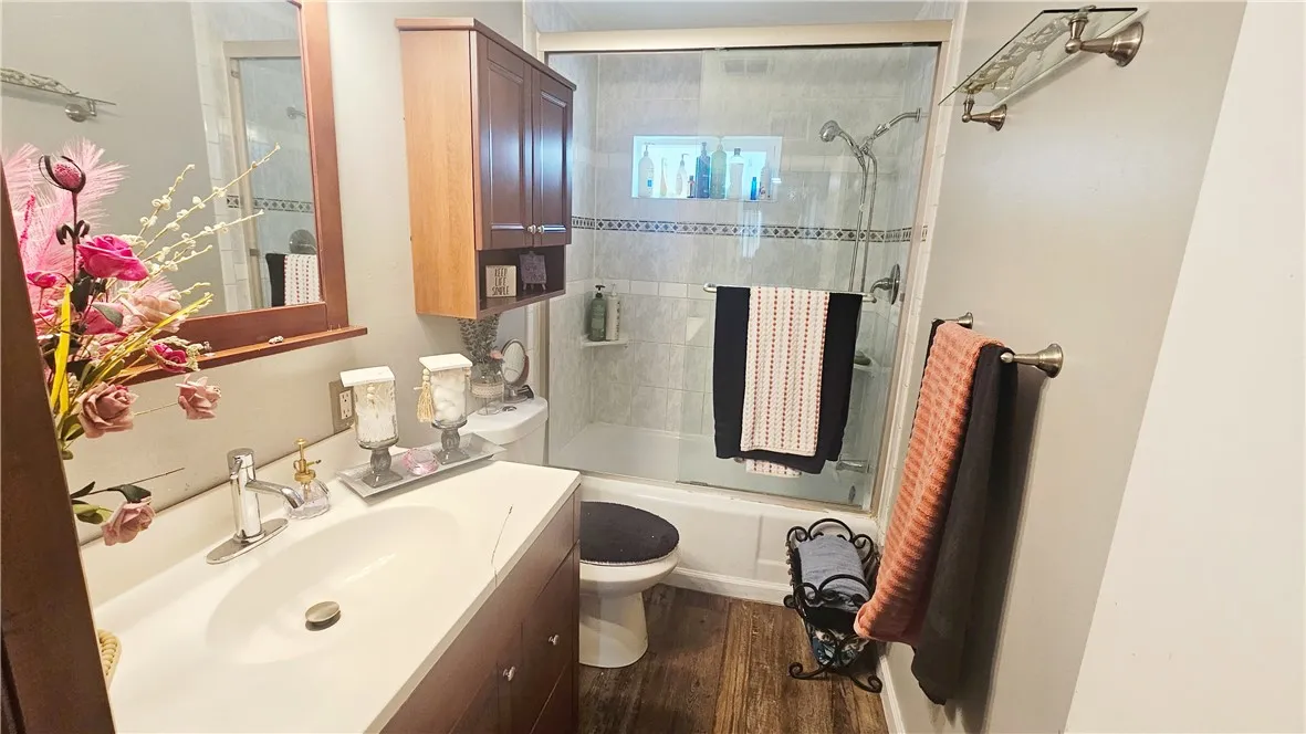 Additional image 65 of 2819 Renegade Ave, Bakersfield, CA 93306