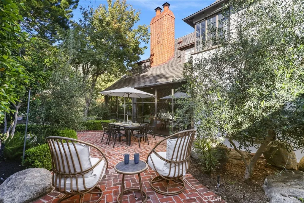 Additional image 18 of 2494 Glen Canyon Road, Altadena, CA 91001