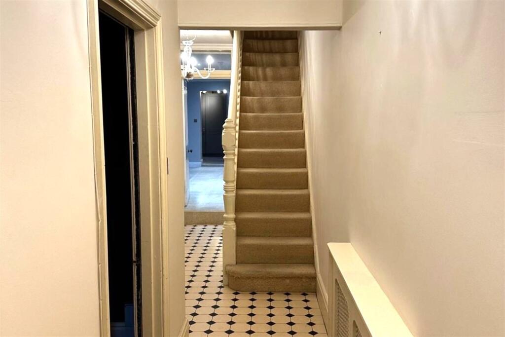 Additional image 15 of New Road, AL6