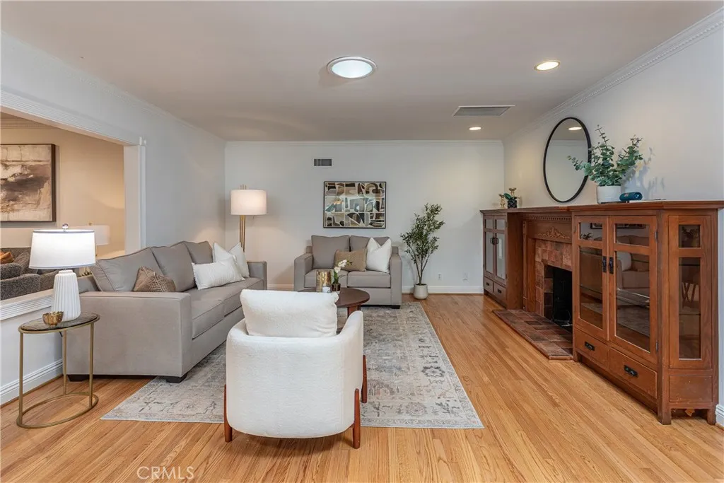 Additional image 5 of 842 Cornell Dr, Burbank, CA 91504