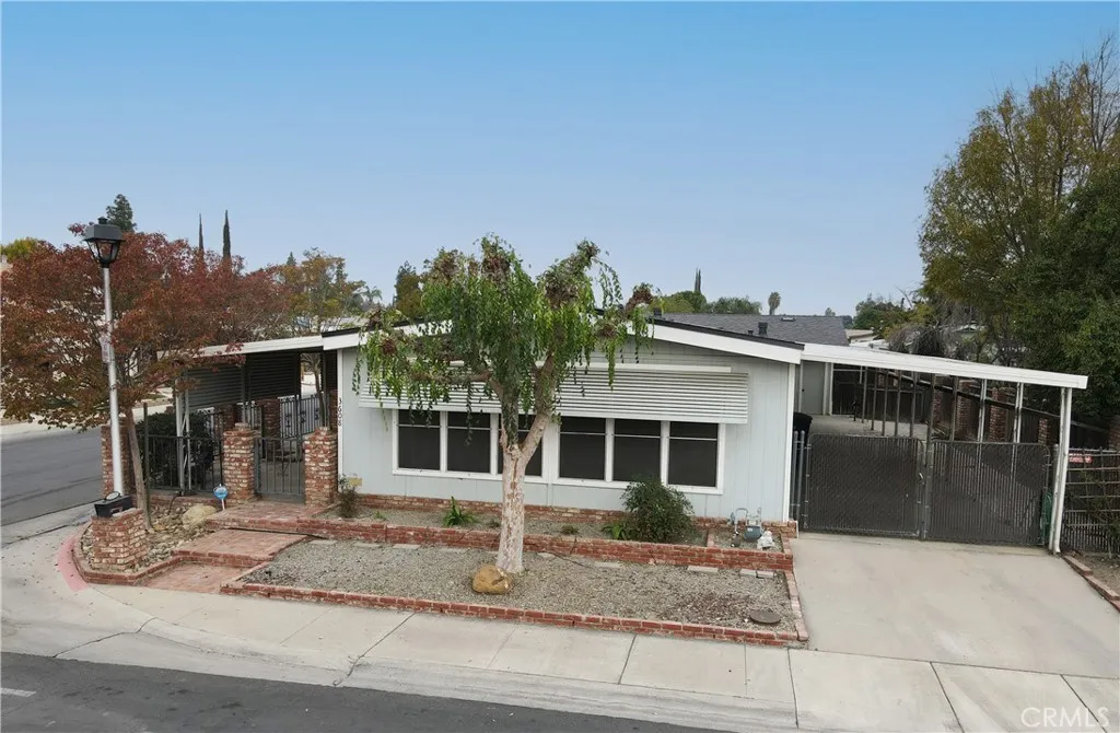 Additional image 46 of 3608 Sahara, Bakersfield, CA 93313