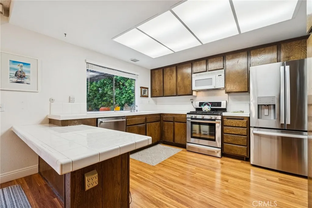 Additional image 46 of 22714 Stagg, West Hills, CA 91304