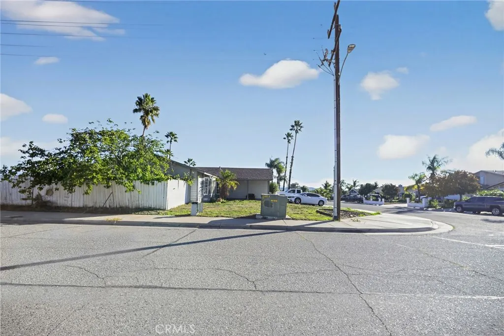 Additional image 16 of 498 Serrana Rd, Perris, CA 92570