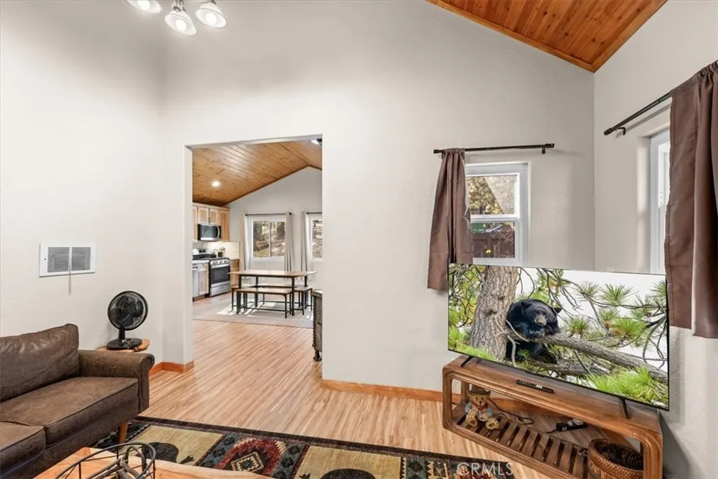 Additional image 39 of 1025 E Country Club Blvd, Big Bear City, CA 92314