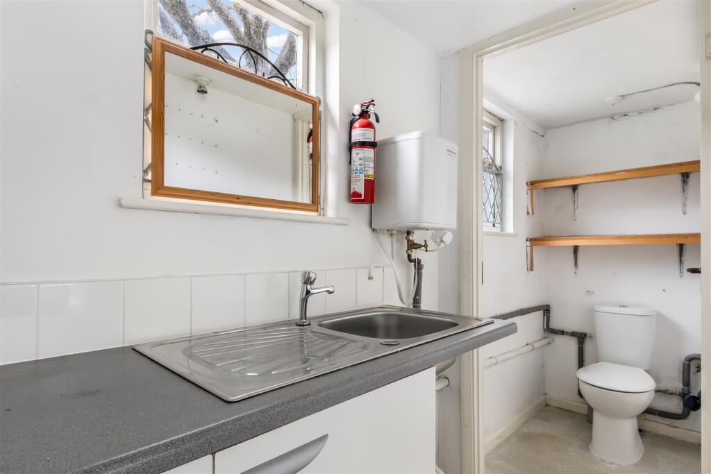 Additional image 9 of Bradmore Green, Brookmans Park, Hatfield