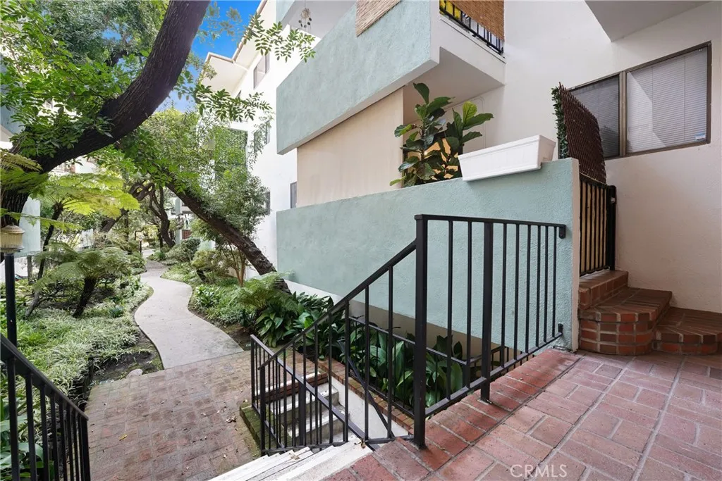 Additional image 34 of 5000 S Centinela Ave Unit 101, Los Angeles, CA 90066