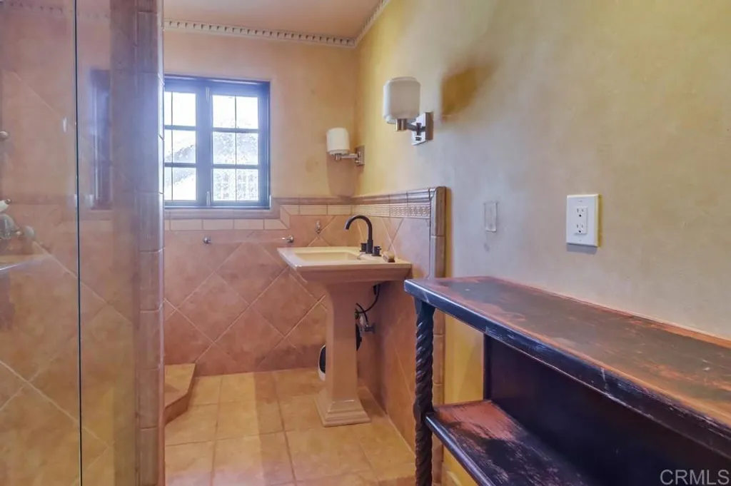 Additional image 43 of 3014 Xenophon Street, Point Loma, CA 92106