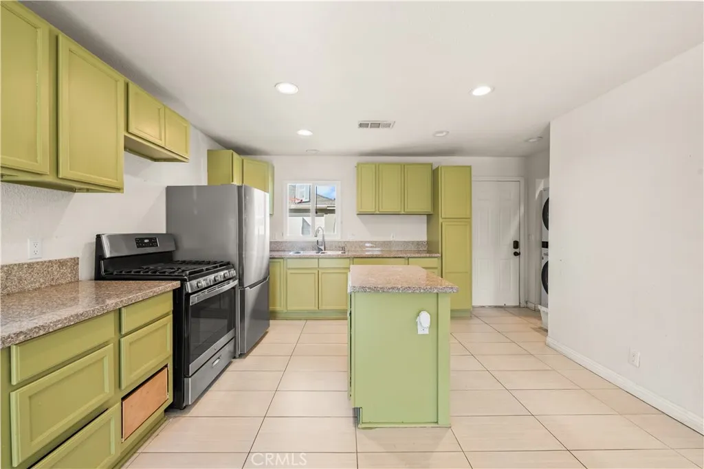 Additional image 58 of 816 W G St, Ontario, CA 91762