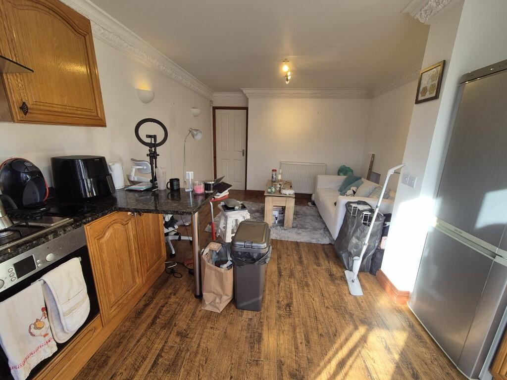 Additional image 12 of Edward Close, St. Albans, Hertfordshire, AL1