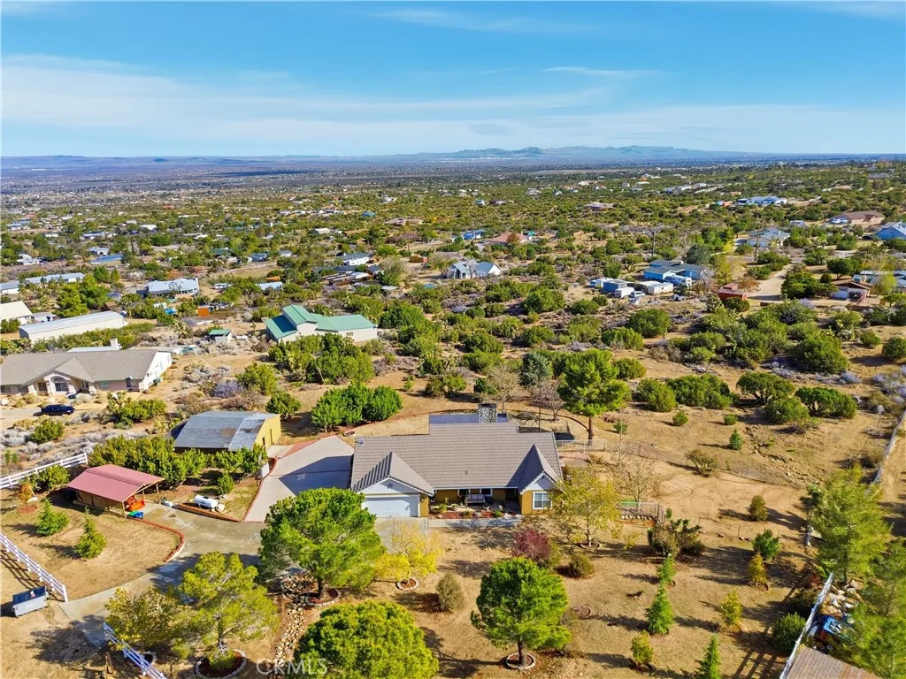 Property image for 9385 Pinon Hills Rd, Pinon Hills, CA 92372