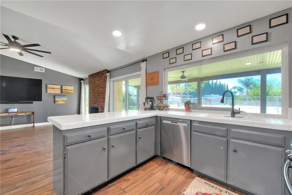 Additional image 11 of 5999 Homestead St, Jurupa Valley, CA 92509