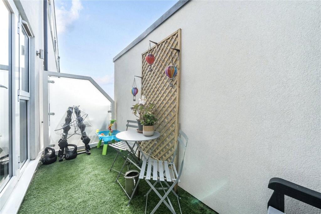 Additional image 5 of Bessemer Road, Welwyn Garden City, Hertfordshire