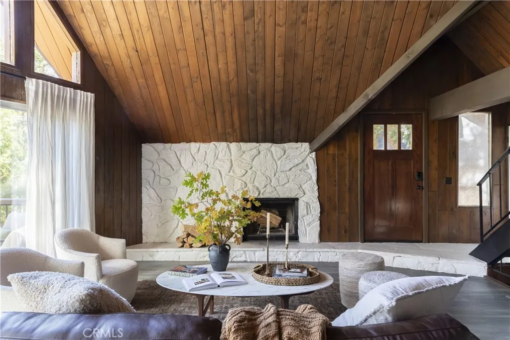 Additional image 5 of 572 Brentwood Dr, Lake Arrowhead, CA 92352