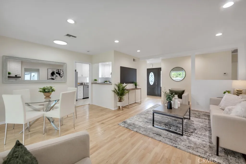 Additional image 3 of 22051 San Miguel, Woodland Hills, CA 91364