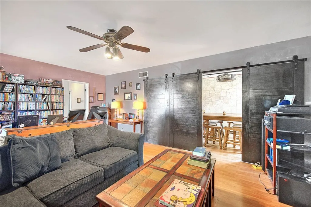 Additional image 64 of 909 W Flora Street, Ontario, CA 91762