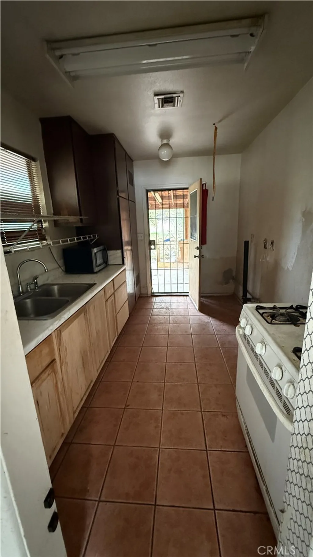 Additional image 7 of 1648 W 23rd St, San Bernardino, CA 92411