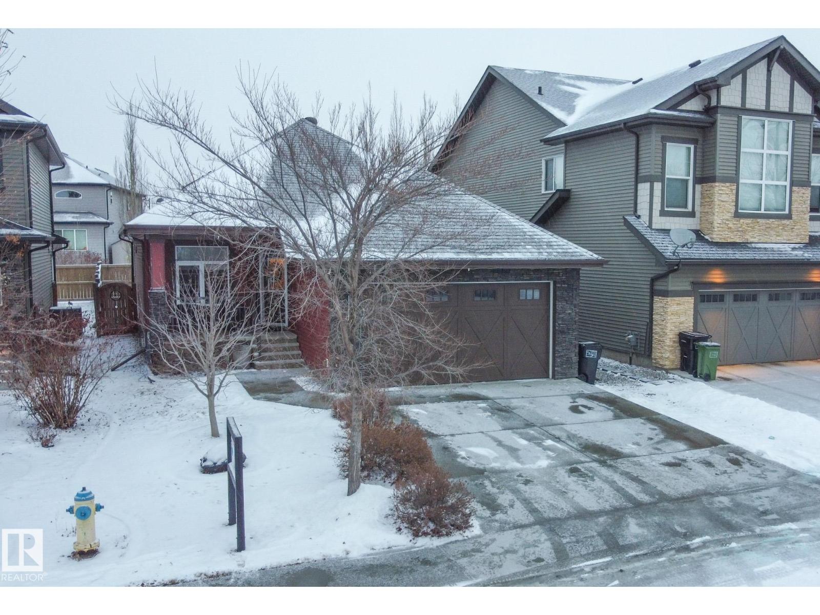 3193 WINSPEAR CR SW|Edmonton, Alberta T6X1S8