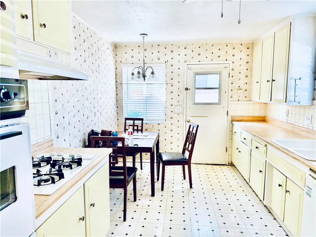 Additional image 24 of 1866 E 213th St, Carson, CA 90745