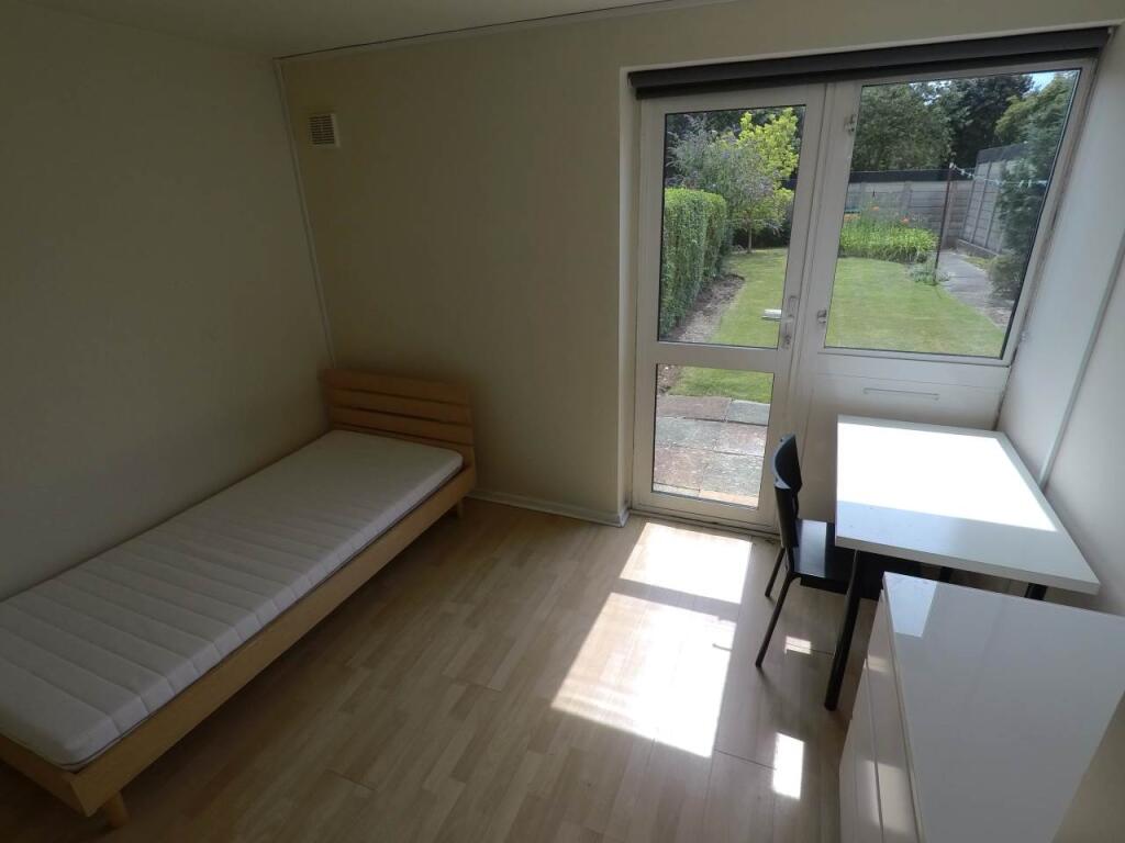 Additional image 5 of Oxlease Drive, Hatfield, Hertfordshire