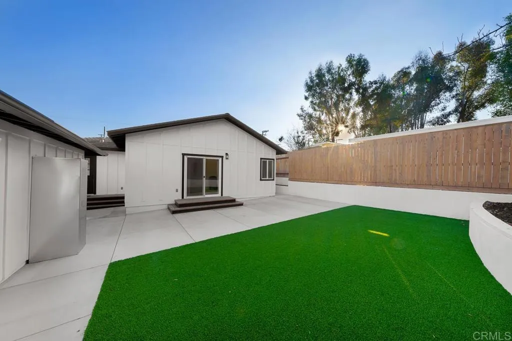 Additional image 82 of 7118 Stanford Ave., La Mesa, CA 91942