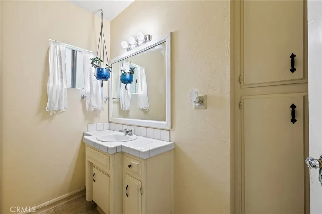 Additional image 29 of 3010 Elmwood Avenue, Bakersfield, CA 93305