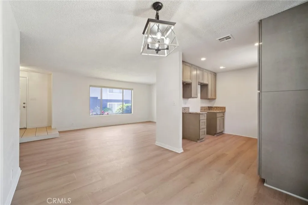 Additional image 8 of 1926 Lucas Street #2, San Fernando, CA 91340