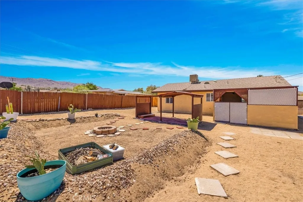 Additional image 64 of 61945 Grand View Circle, Joshua Tree, CA 92252