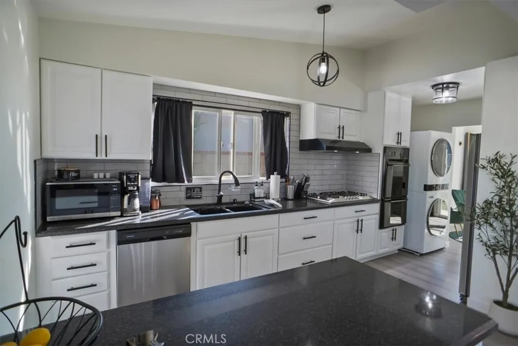 Additional image 28 of 1052 W Avenue J15, Lancaster, CA 93534