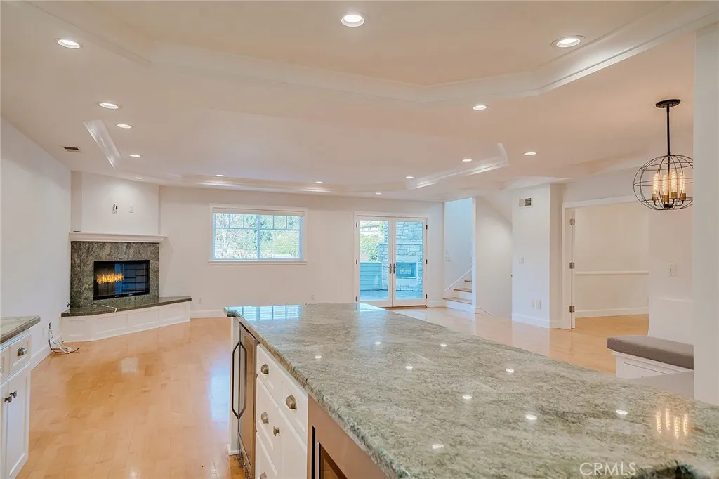 Additional image 85 of 1307 1st Street, Manhattan Beach, CA 90266