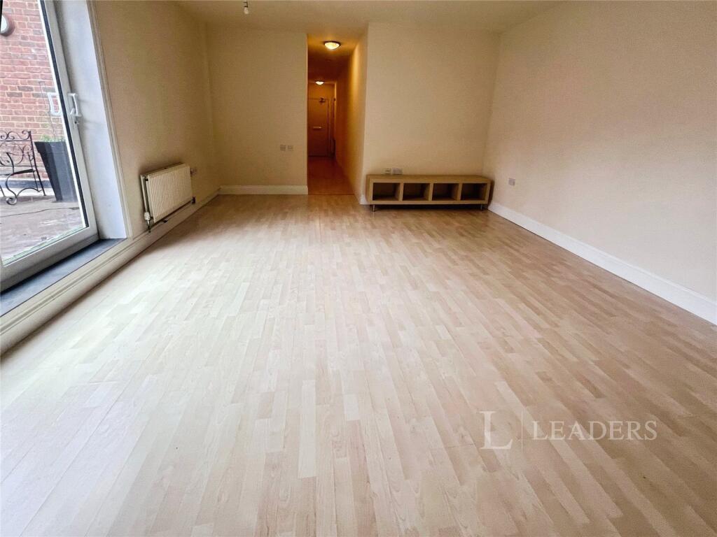 Additional image 15 of High Street, Markyate, St. Albans